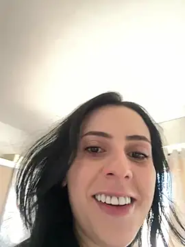 Snapshot of Morguisssz chatting on 5, 4, 2026 Morguisssz online show from 5, 4, 2026