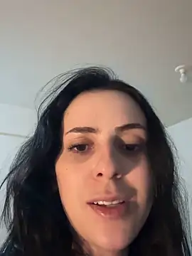 Snapshot of Morguisssz chatting on 11, 4, 2026 Morguisssz online show from 11, 4, 2026