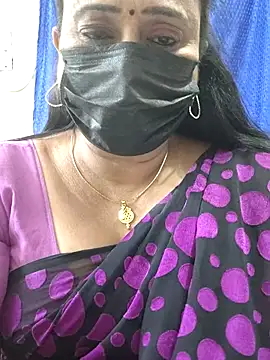Snapshot of rekha_naier chatting on 1, 4, 2026 rekha naier online show from 1, 4, 2026