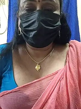Snapshot of rekha_naier chatting on 7, 4, 2026 rekha naier online show from 7, 4, 2026