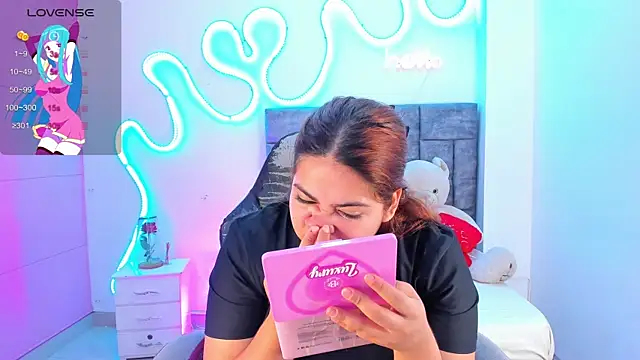 jisoo   online show from 5, 11, 2025