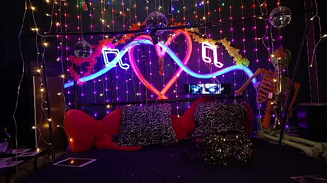 anonymouszN online show from 8, 3, 2026