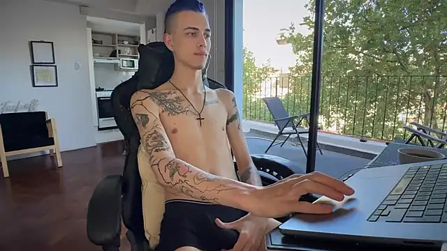 Den BlueXx online show from 4, 4, 2026