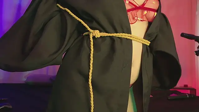 Little maeve online show from 23, 2, 2025