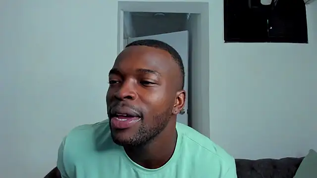 Snapshot of Dylan_Taylor chatting on 2, 6, 2026 Dylan Taylor online show from 2, 6, 2026