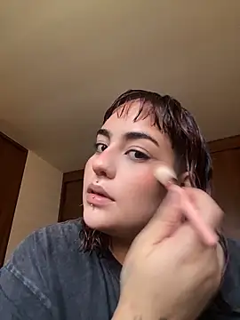 Snapshot of name_less_lulu chatting on 24, 5, 2026 name less lulu online show from 24, 5, 2026