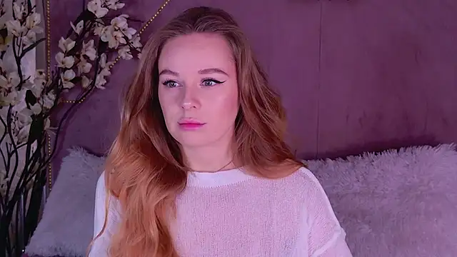 BeatriceEsmont online show from 16, 12, 2025