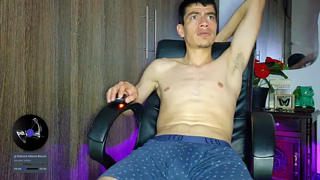 Snapshot of Nymphobuddies chatting on 4, 3, 2025 Nymphobuddies online show from 4, 3, 2025