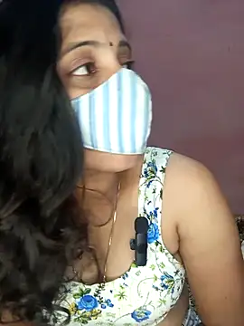 Snapshot of Tamil_Shalini_Lustyy chatting on 13, 9, 2025 Tamil Shalini Lustyy online show from 13, 9, 2025