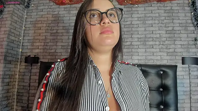 Victoria Ponce1 online show from 16, 12, 2025