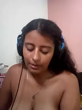 Babydol18  online show from 28, 1, 2025