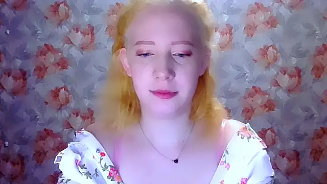 Snapshot of MelxMellie chatting on 24, 4, 2026 MelxMellie online show from 24, 4, 2026