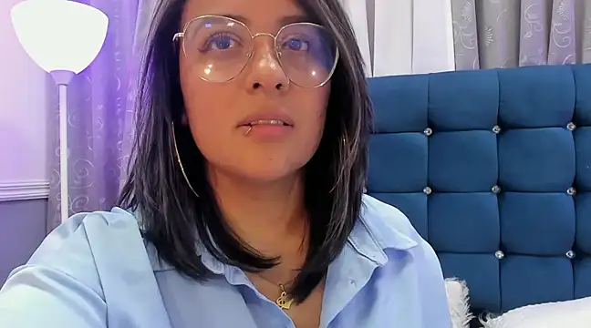 Pandoracherry online show from 2, 3, 2025