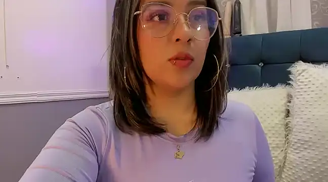 Pandoracherry online show from 13, 3, 2025