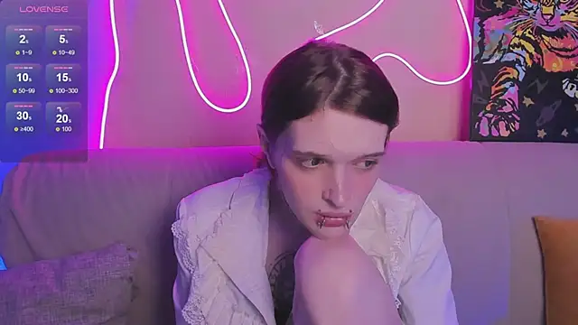 Snapshot of Simona_Rain chatting on 10, 3, 2026 Simona Rain online show from 10, 3, 2026