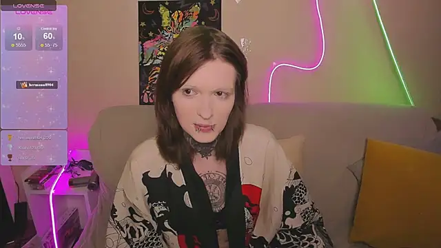 Snapshot of Simona_Rain chatting on 19, 4, 2026 Simona Rain online show from 19, 4, 2026