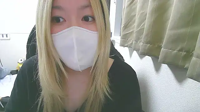 Snapshot of Remi_official chatting on 16, 9, 2025 Remi official online show from 16, 9, 2025