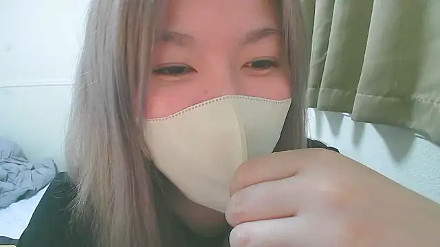 Snapshot of Remi_official chatting on 28, 5, 2026 Remi official online show from 28, 5, 2026