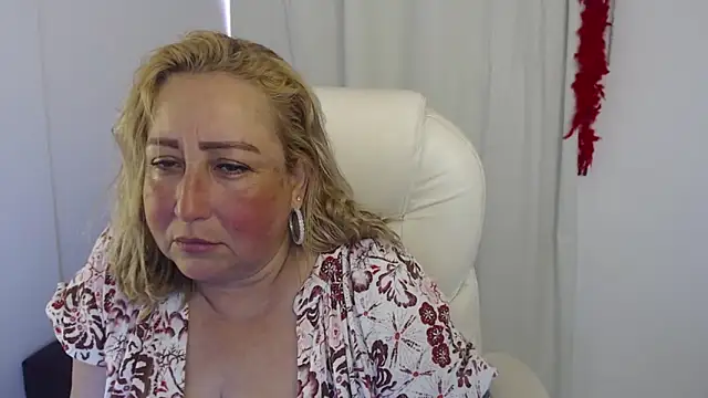 Xileny-Halliwey online show from 21, 10, 2025