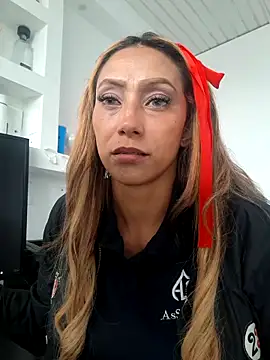 Snapshot of salome_drasin chatting on 13, 1, 2026 salome drasin online show from 13, 1, 2026