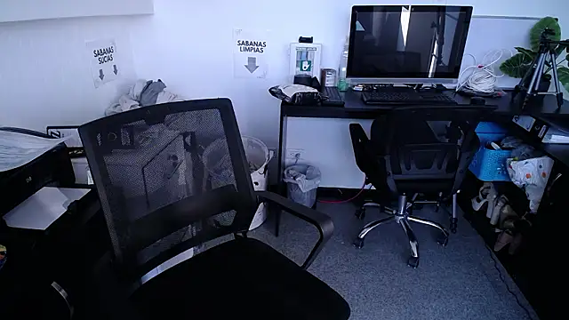 Snapshot of salome_drasin chatting on 28, 2, 2026 salome drasin online show from 28, 2, 2026