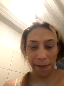 Snapshot of salome_drasin chatting on 15, 4, 2026 salome drasin online show from 15, 4, 2026