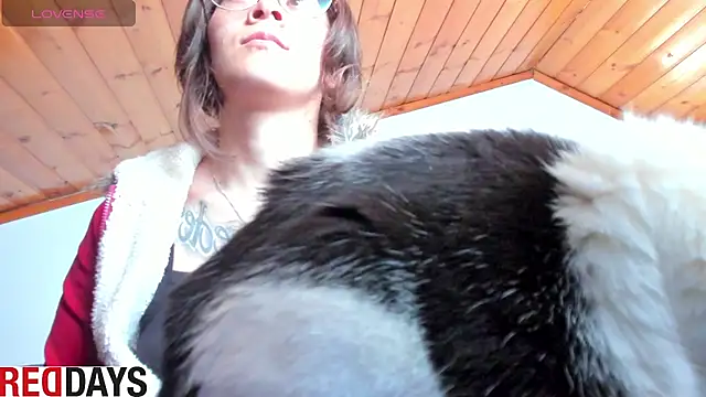 Darkness jones  online show from 17, 4, 2026