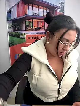 Snapshot of LIZ-06_ chatting on 6, 1, 2026 LIZ-06 online show from 6, 1, 2026