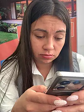 Snapshot of LIZ-06_ chatting on 7, 1, 2026 LIZ-06 online show from 7, 1, 2026