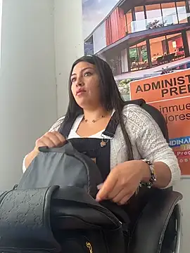 Snapshot of LIZ-06_ chatting on 17, 2, 2026 LIZ-06 online show from 17, 2, 2026