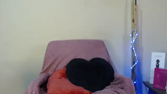 Snapshot of natgirlnatural chatting on 27, 3, 2026 natgirlnatural online show from 27, 3, 2026