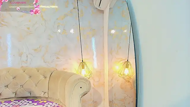 briannaduque online show from 2, 10, 2025