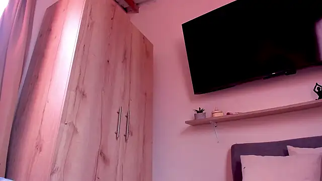 Snapshot of sofiaVelez01 chatting on 2, 6, 2026 sofiaVelez01 online show from 2, 6, 2026
