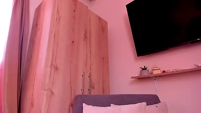 Snapshot of sofiaVelez01 chatting on 14, 6, 2026 sofiaVelez01 online show from 14, 6, 2026
