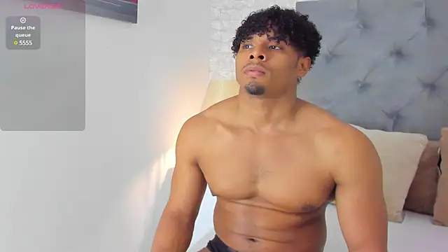 Jacub Micke1 online show from 5, 1, 2025