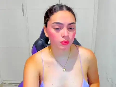 Lily anal squirt  online show from 3, 1, 2025