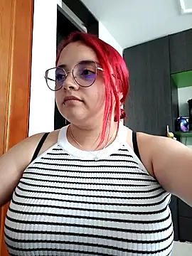 Snapshot of CURVY-HORNY chatting on 14, 1, 2025 CURVY-HORNY online show from 14, 1, 2025