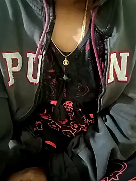 Cute-chinny online show from 2, 1, 2025