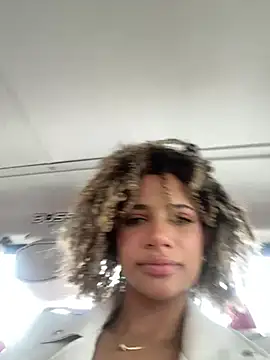 naomidawsonn online show from 2, 6, 2026