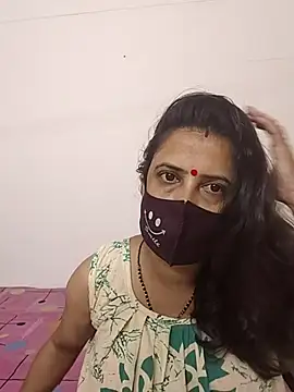 Snapshot of Cute-manisha chatting on 11, 9, 2025 Cute-manisha online show from 11, 9, 2025