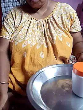 Hotty-rumi online show from 23, 10, 2025