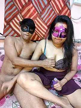 hottbabycam online show from 2, 3, 2026