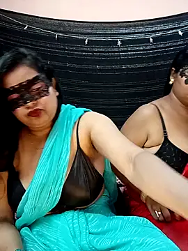 hottbabycam online show from 8, 6, 2026