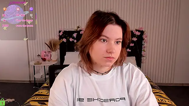 Snapshot of Bonni_Meiz chatting on 16, 12, 2025 Bonni Meiz online show from 16, 12, 2025