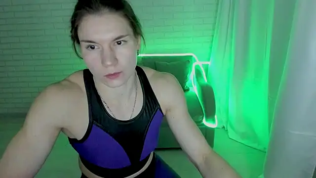 Lisa Ray online show from 19, 2, 2025