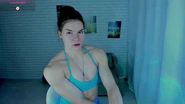 Snapshot of Lisa_Ray chatting on 12, 3, 2026 Lisa Ray online show from 12, 3, 2026