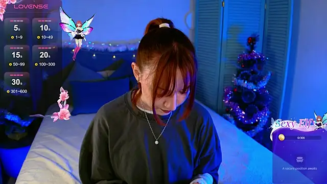 Snapshot of Maddy_Garcia chatting on 17, 12, 2025 Maddy Garcia online show from 17, 12, 2025