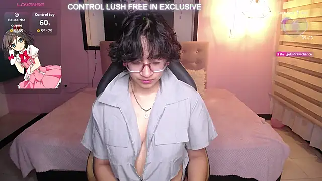 Lili Gomez  online show from 24, 11, 2025