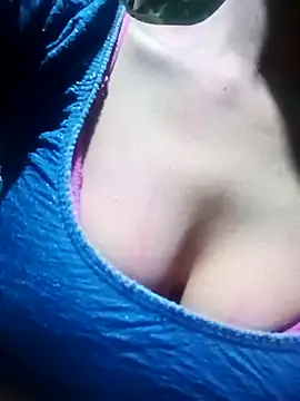 Snapshot of Kajal__Mehra chatting on 4, 3, 2026 Kajal Mehra online show from 4, 3, 2026