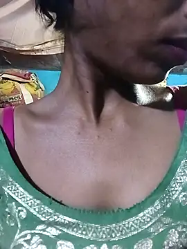 Snapshot of Kajal__Mehra chatting on 1, 4, 2026 Kajal Mehra online show from 1, 4, 2026